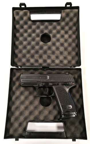 Heckler&Koch USP Compact 9x19 használt maroklőfegyver B1(2036)
