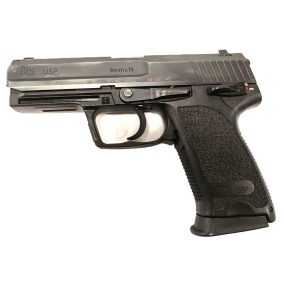 Heckler Koch USP 9x19 használt maroklőfegyver B1