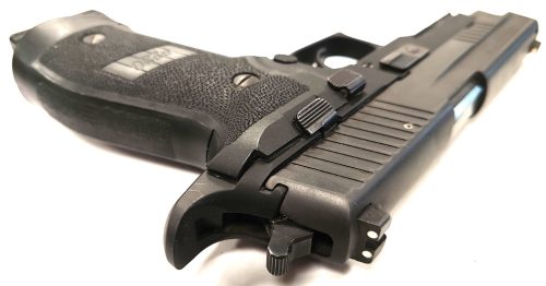 Sig Sauer P226 9x19 használt maroklőfegyver B1(2031)
